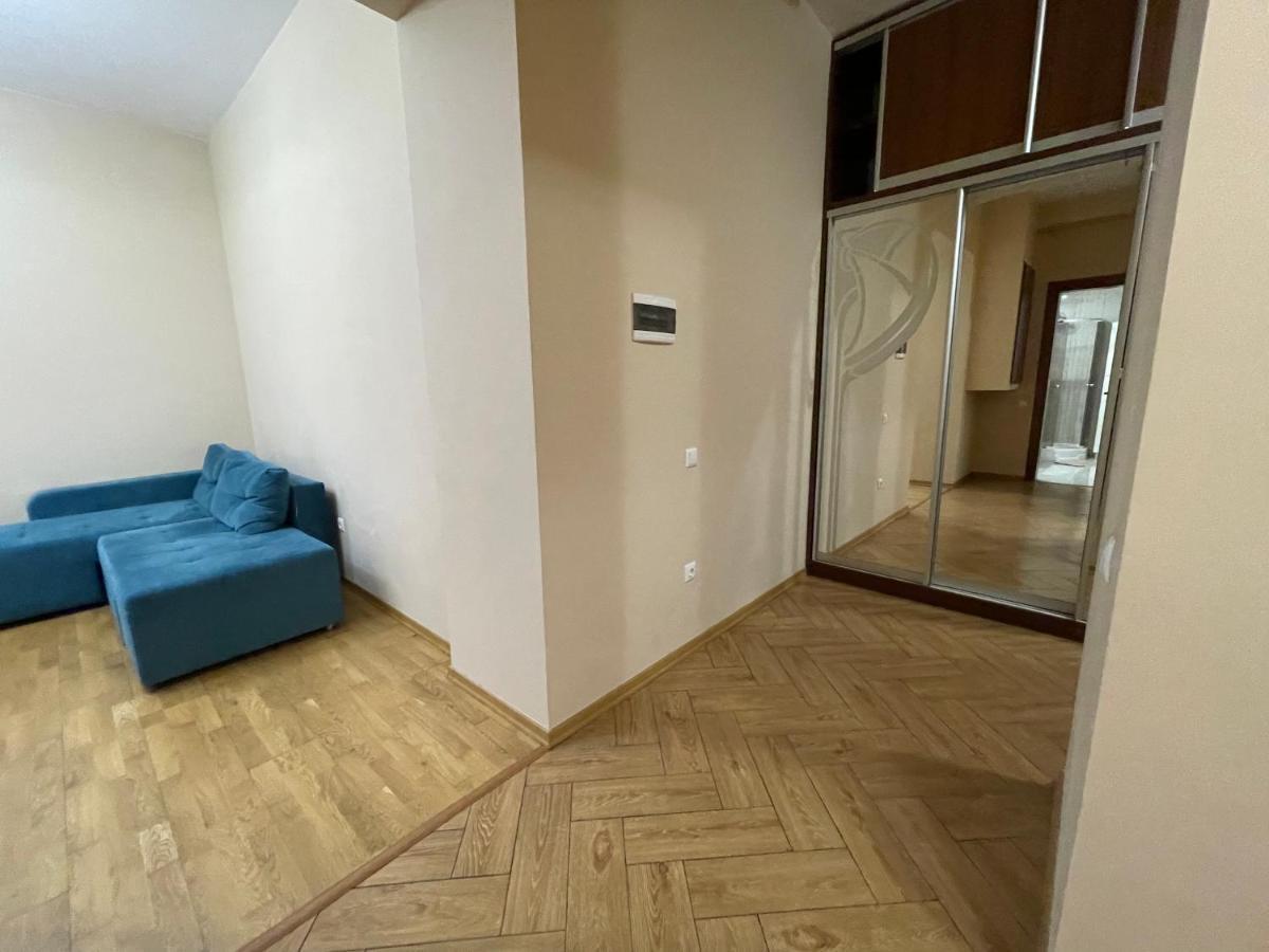 Avangard Qn Romana 26 Apart Lemberg Exterior foto